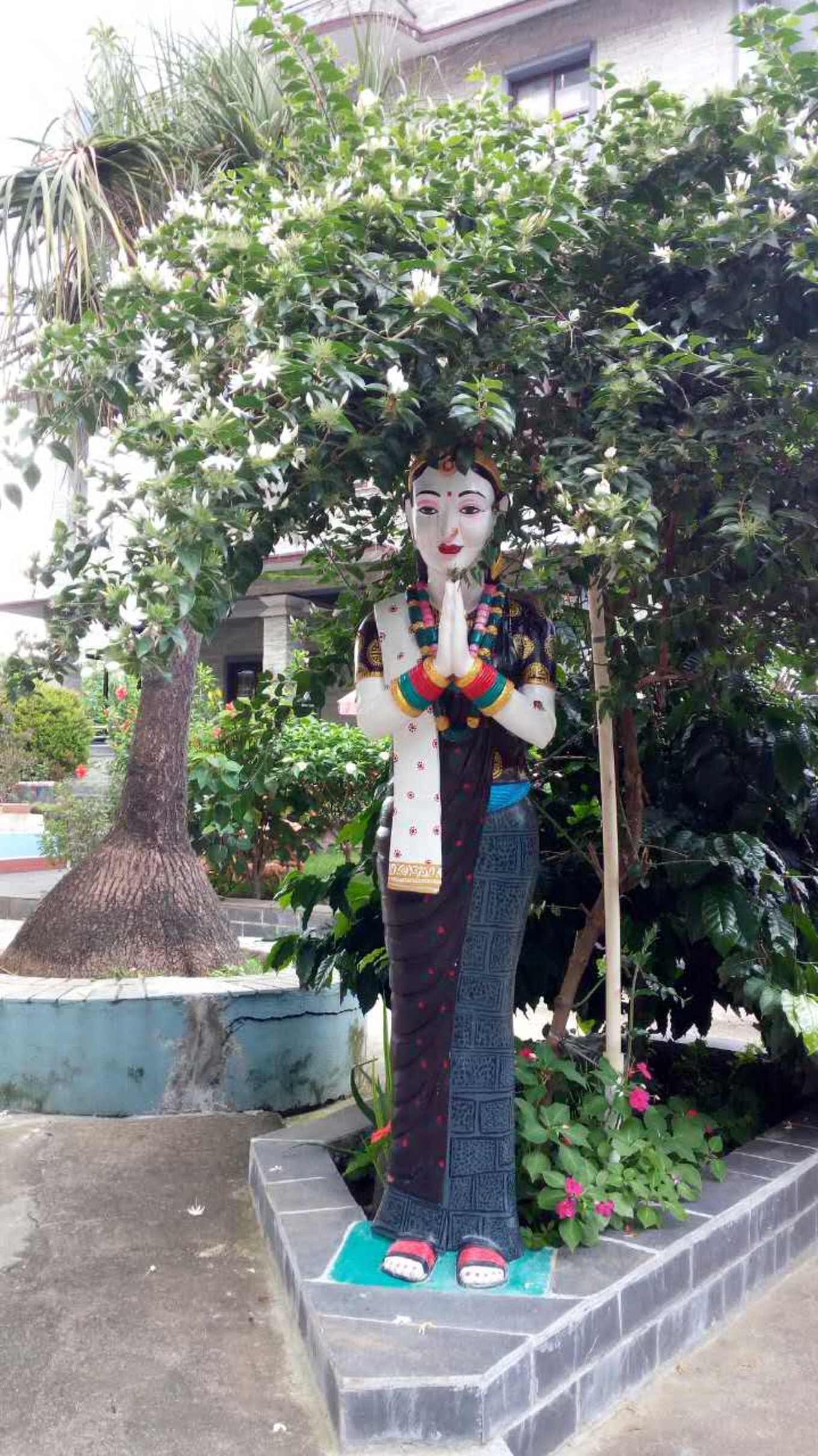 2万元旅游攻略,2万元国内旅游攻略