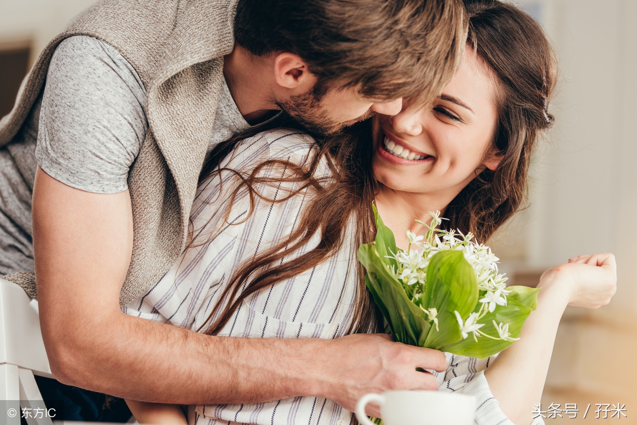 怎么用情绪抓住男人的心,怎样欲擒故纵抓住男人的心