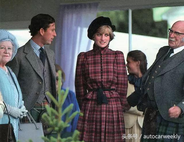 冬季格子衫搭配,格子衫的正确打开方法