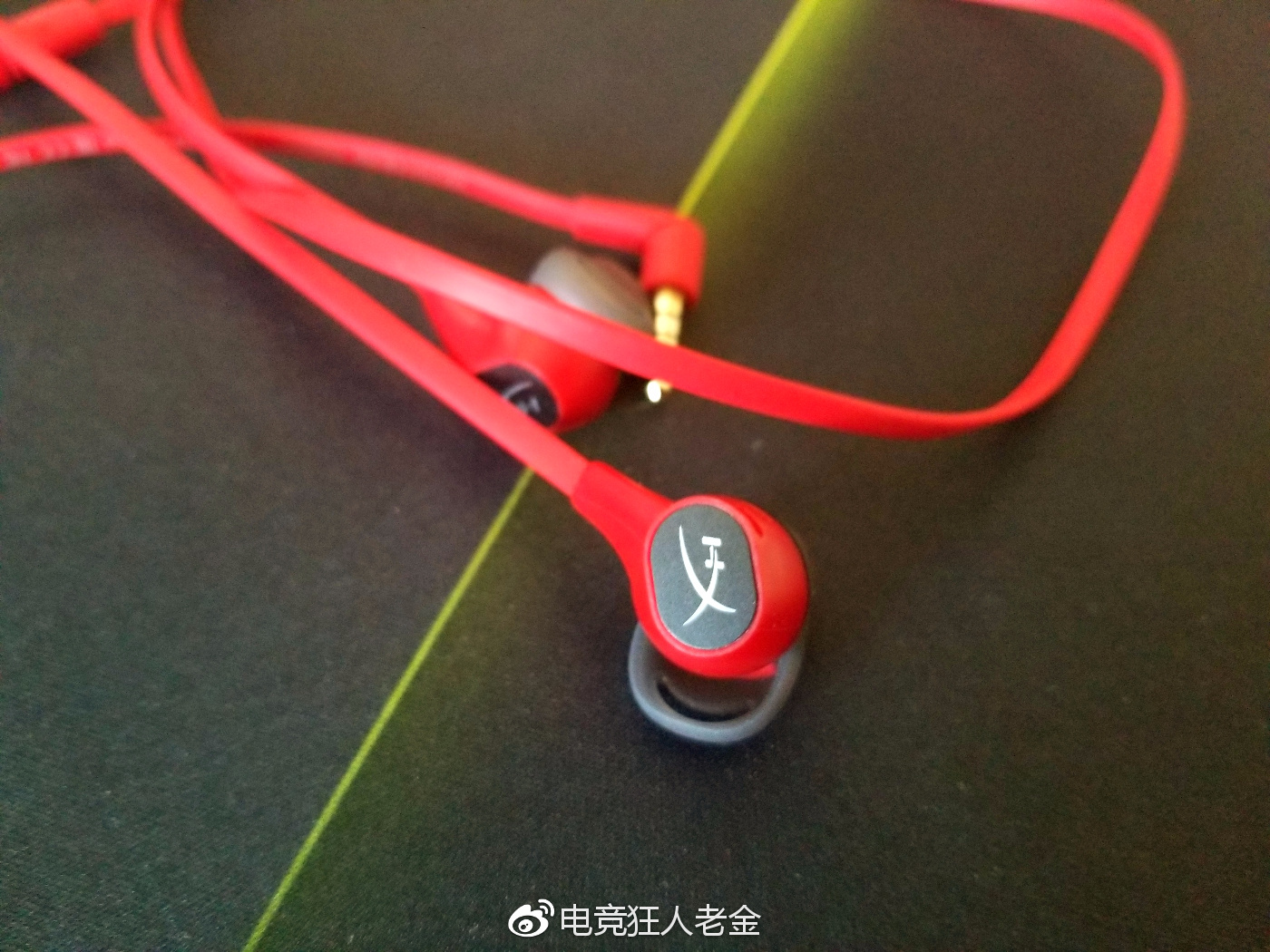 hyperxcloudalphas耳机快速静音,HyperX云雀入耳式电竞游戏耳机