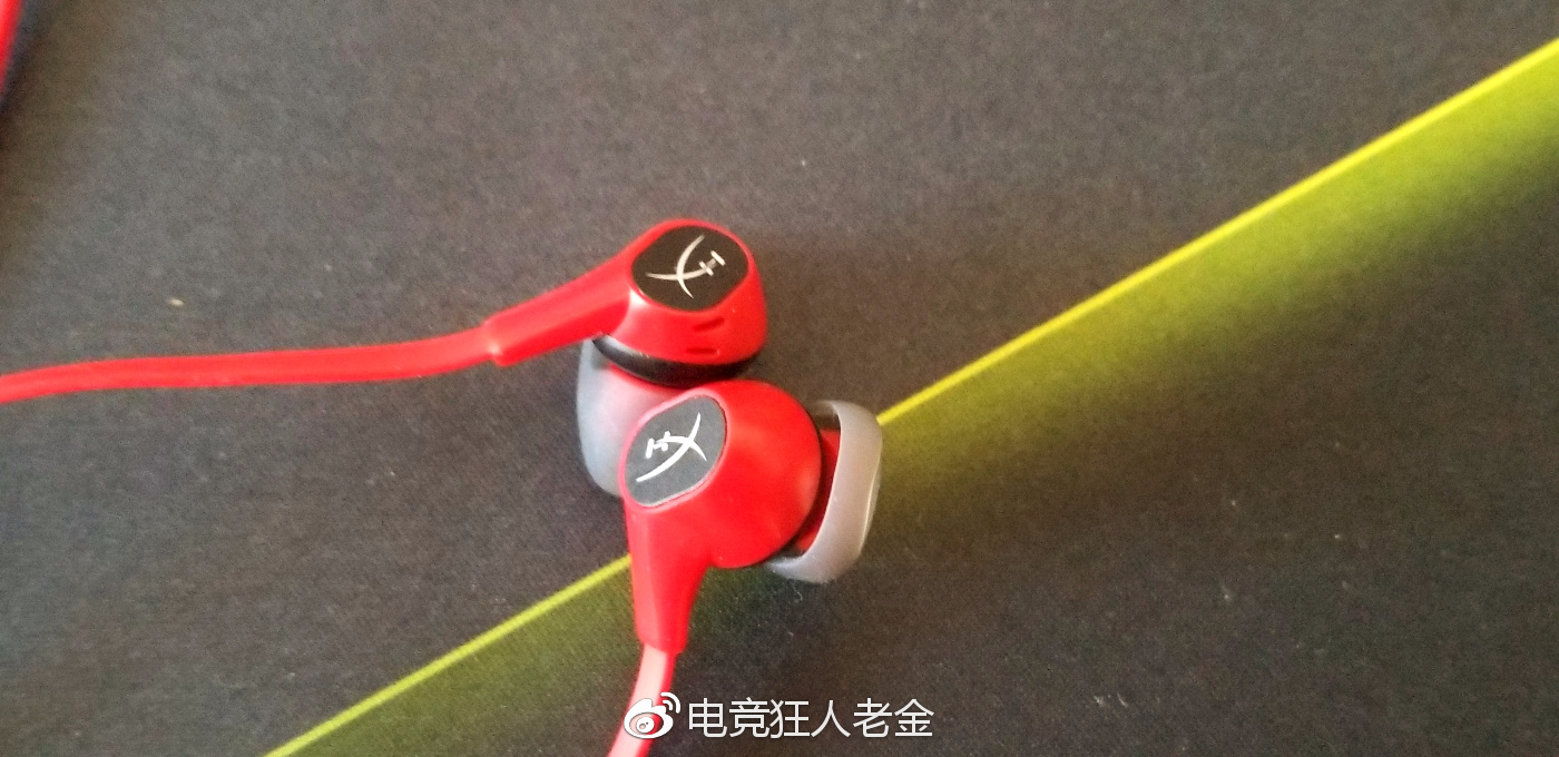 hyperxcloudalphas耳机快速静音,HyperX云雀入耳式电竞游戏耳机
