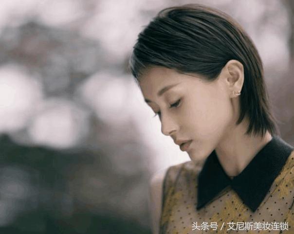 李冰冰复古油头,李冰冰湿发背头造型