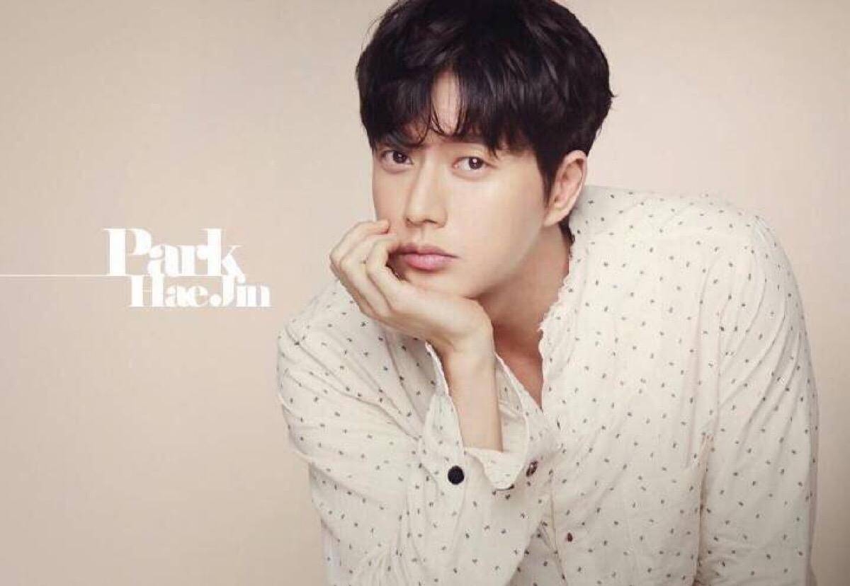 朴海镇颜值为什么那么高,朴海镇的真实生活