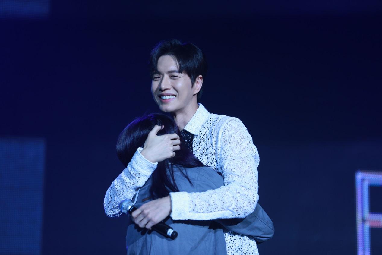 朴海镇颜值为什么那么高,朴海镇的真实生活