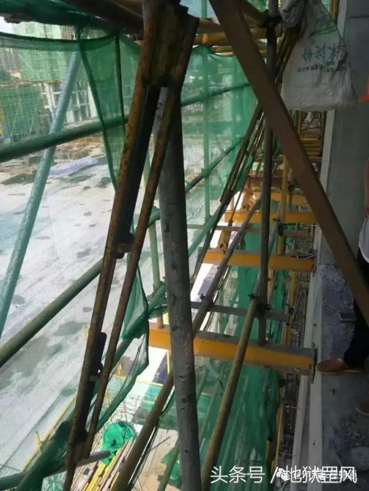 高层悬挑架工字钢布置图,高层悬挑脚手架工字钢要求多大的