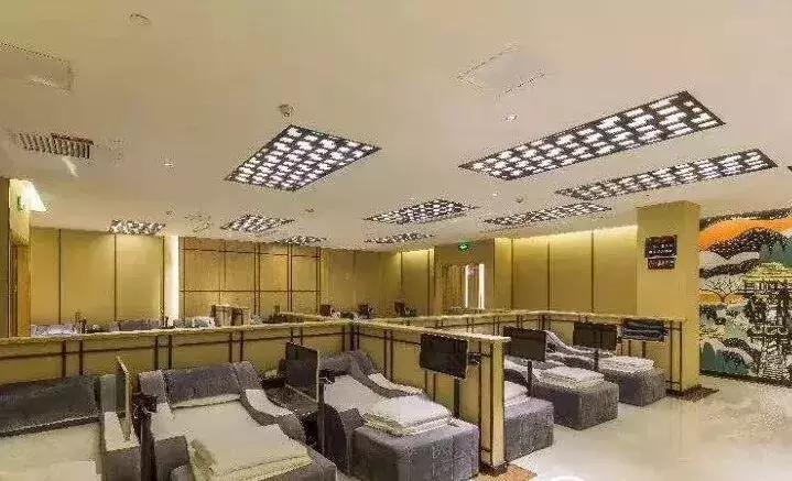 哪里可以泡温泉又有汗蒸,养生温泉汗蒸