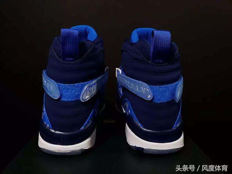 请问家里装扮成一片“蓝色”球鞋海洋，大概需要多少钱？