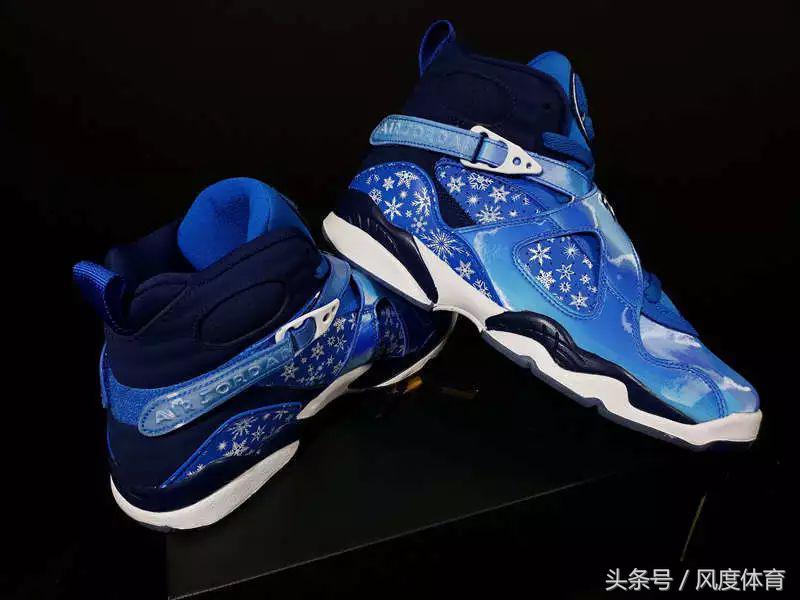 请问家里装扮成一片“蓝色”球鞋海洋，大概需要多少钱？