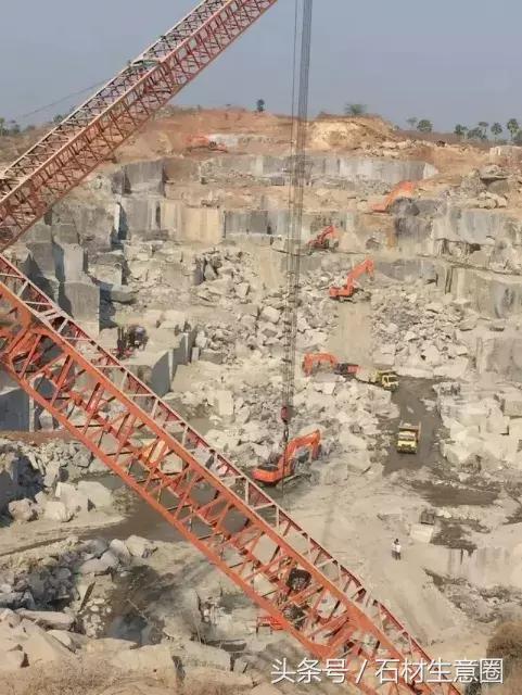 鍔犲窞閲戦厤鑻卞浗妫曡姳宀楀博,鑻卞浗妫曡姳宀楀博杈愬皠澶у悧