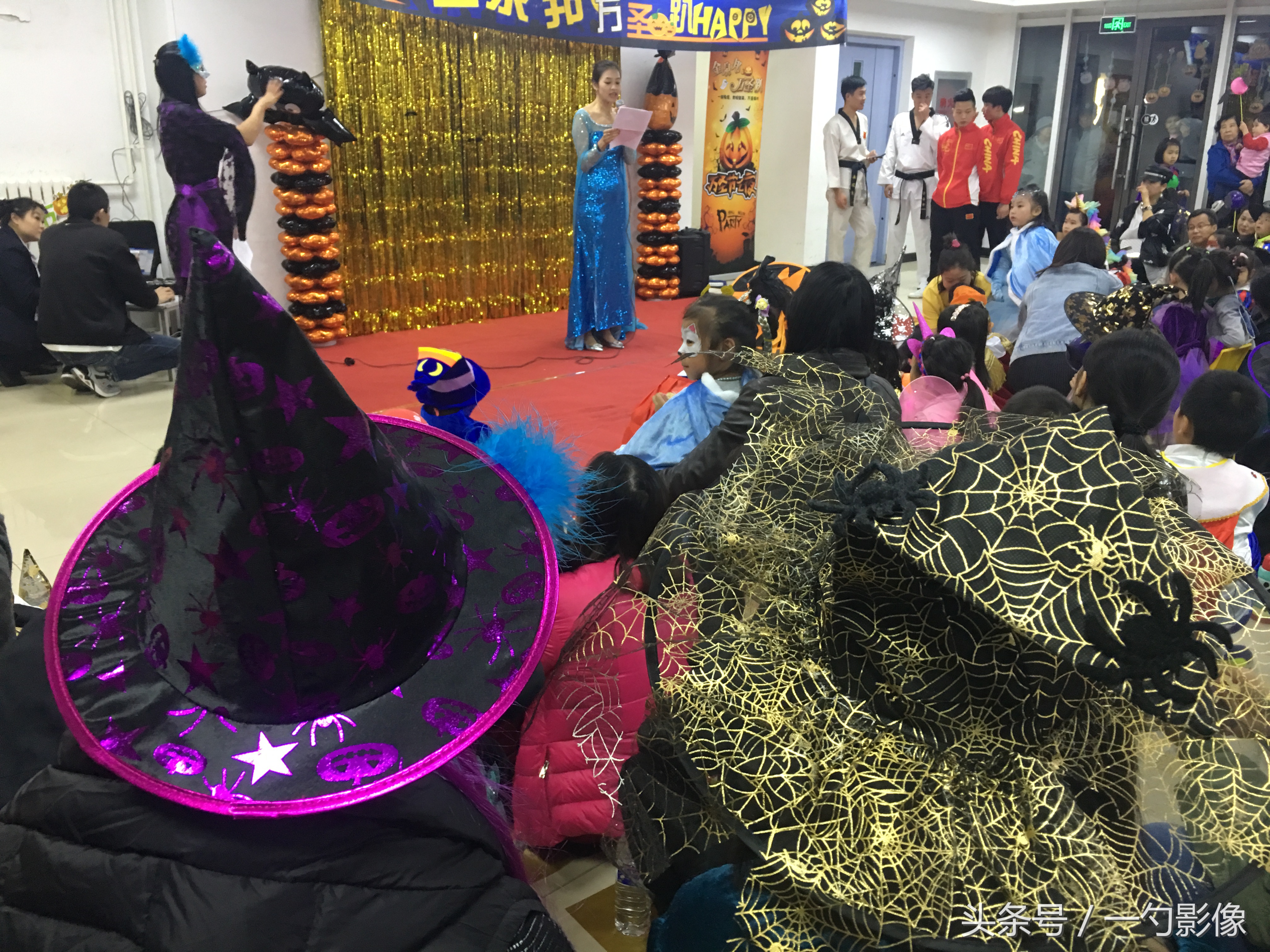 中国的孩子大玩洋节日外国的鬼节咱们也这么热闹