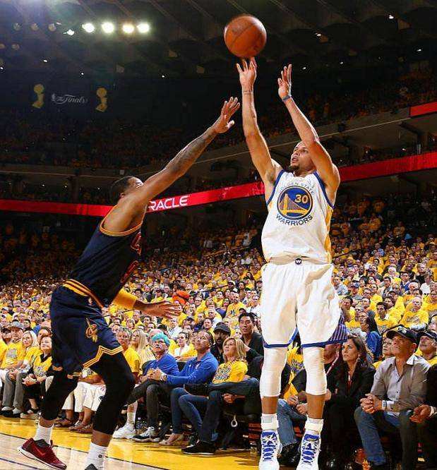 斯蒂芬库里中国行投篮,斯蒂芬库里投篮教学