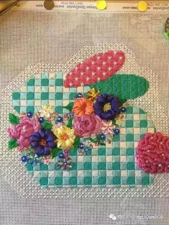 刺绣十字绣新款2023爆款成品,十字绣的刺绣裁剪方法图片