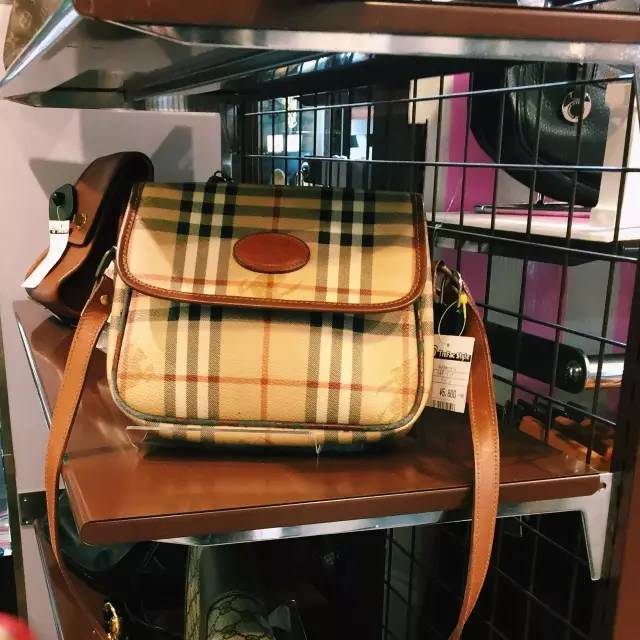 在东京怎么买车票,burberry购物方法