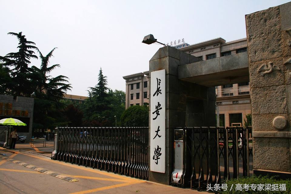 梁挺福：港珠澳大桥正式开通，背后名校有多少