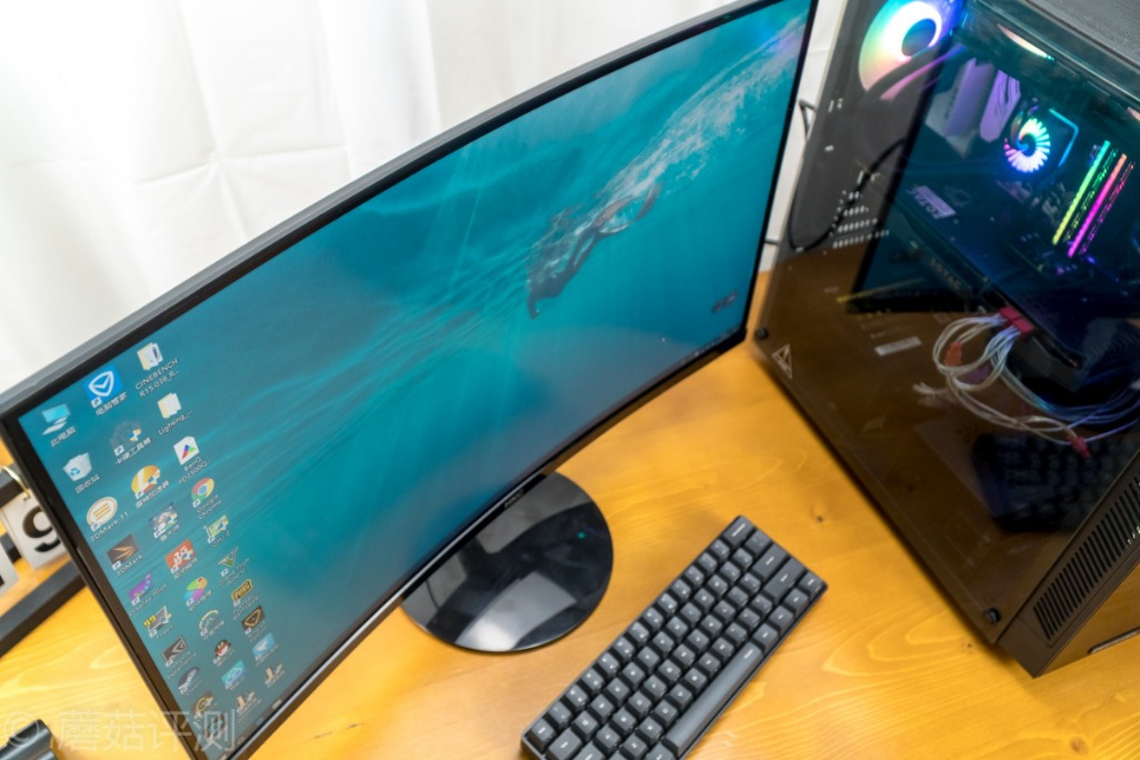 惠科27寸曲面显示器c270w拆解,惠科27qc显示器评测