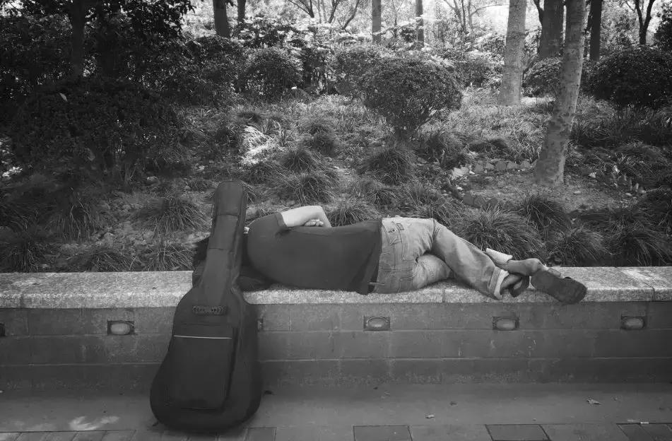 南京不上班的人多吗,南京哪些人不上班