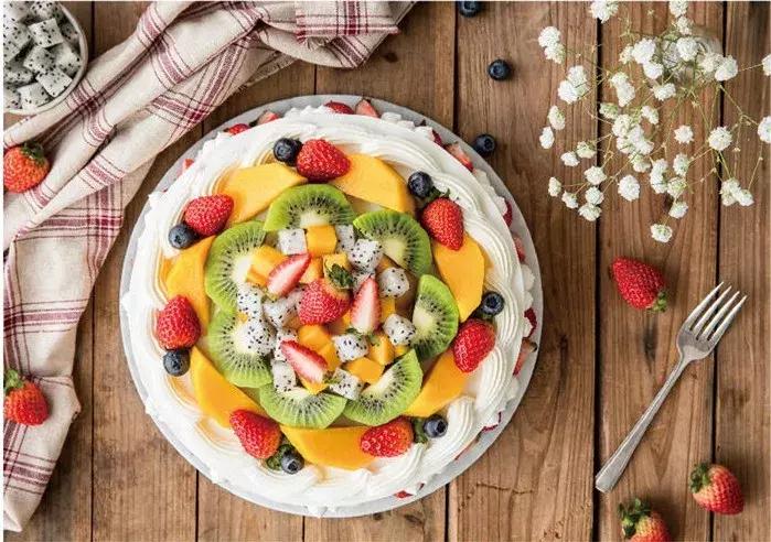 何炅刘昊然,何炅和刘昊然代言的蛋糕