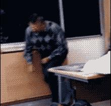 低年级小学生课堂纪律问题及对策,教师如何管理纪律混乱的课堂