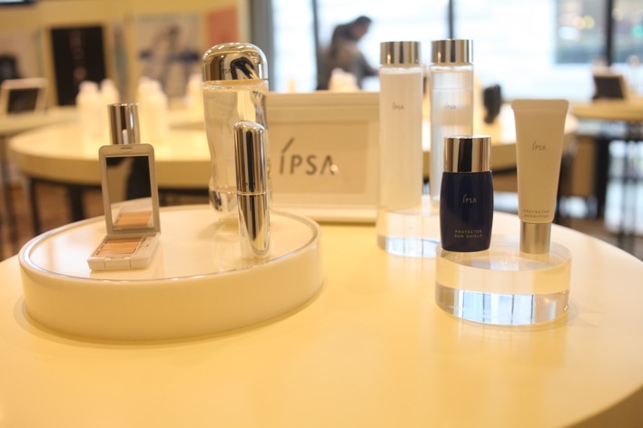 私人定制美丽蜕变化妆品店,量身定制美丽肌肤