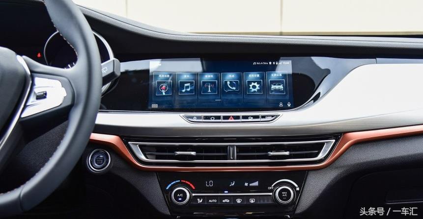 长安逸动xt和吉利帝豪哪个比较好,长安逸动xt二代两厢河北