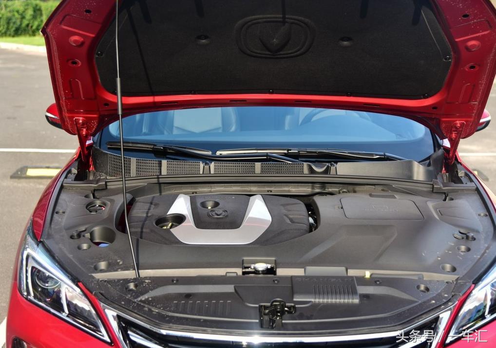 长安逸动xt和吉利帝豪哪个比较好,长安逸动xt二代两厢河北