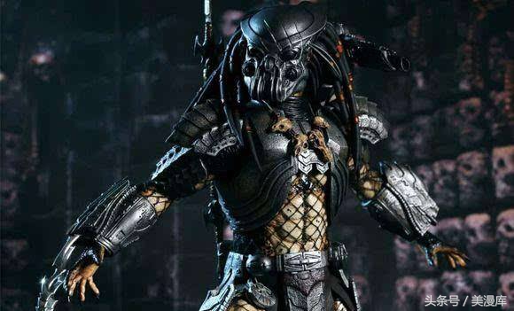 铁血战士强大在哪些方面？外星高科技*器武**打造宇宙最强大猎人