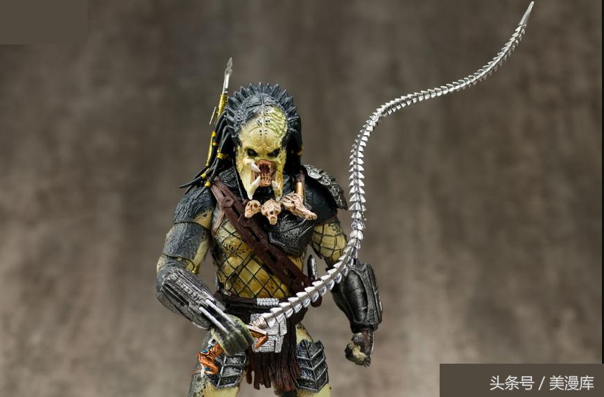 铁血战士强大在哪些方面？外星高科技*器武**打造宇宙最强大猎人