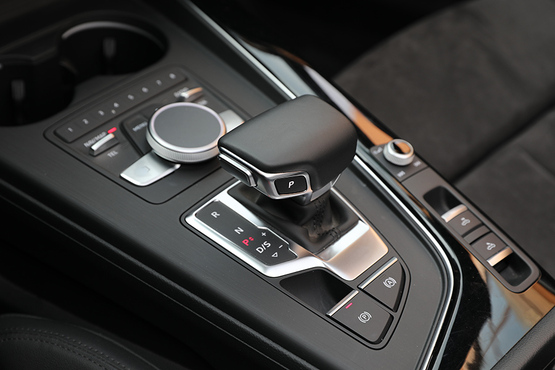 奥迪a52022款敞篷落地价格,奥迪a5敞篷和奔驰e级敞篷对比