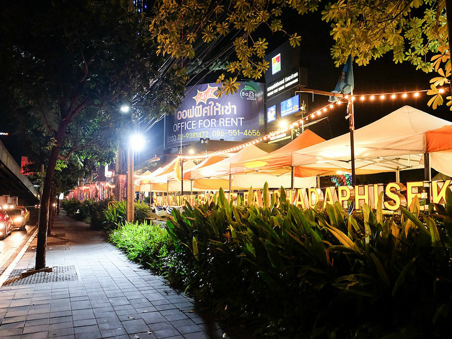 曼谷打卡地图,曼谷三大夜市攻略