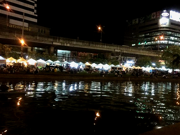 曼谷打卡地图,曼谷三大夜市攻略