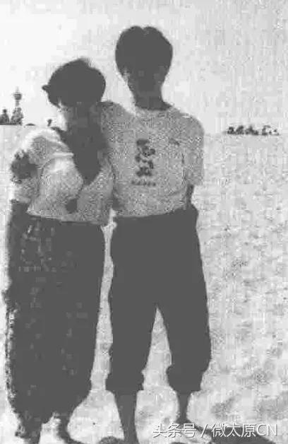 著名主持人李咏患癌去世是真的吗,主持人李咏死于什么病