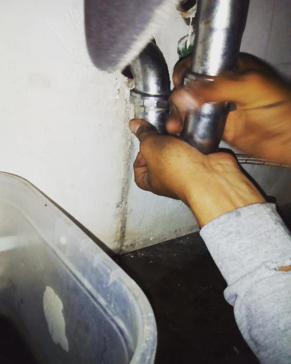 下水管道堵塞怎么办一招教你解决,厨卫下水堵塞怎么办