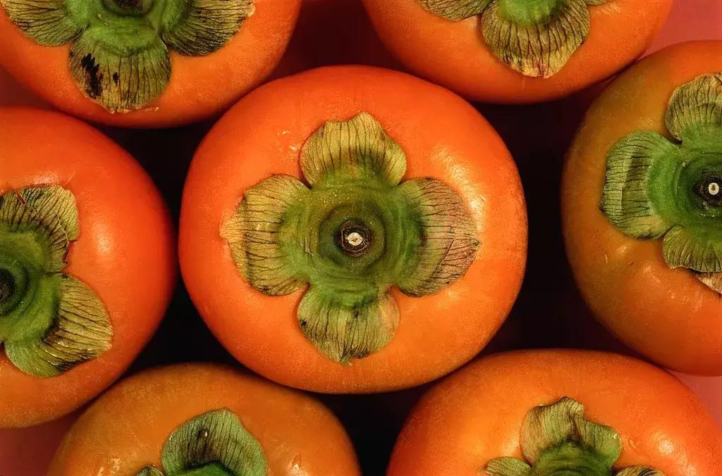 饮多可乐治胃胀,男子患胃结石医生开药2大瓶可乐