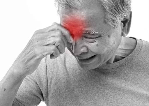 头痛也是不治之症,年轻人头痛突然加重要警惕这种病