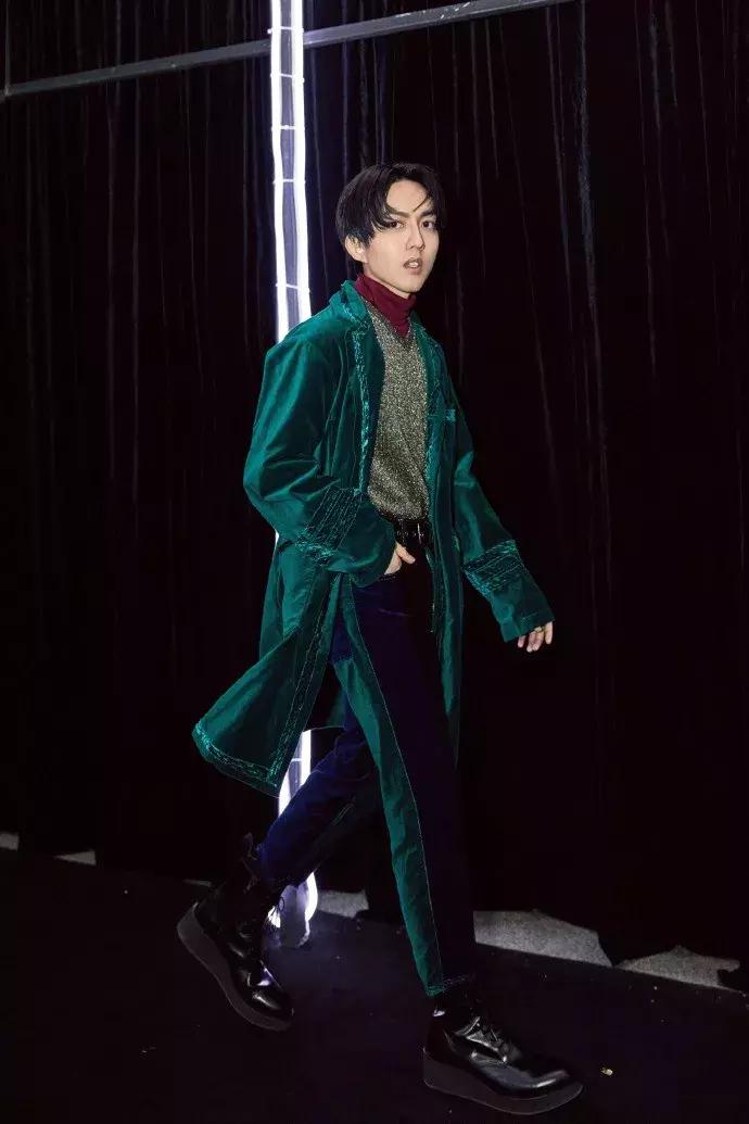 林宥嘉恋爱前后的反差,为什么林宥嘉是禁欲系