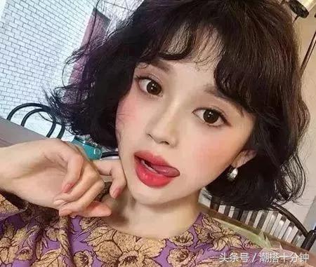 方脸圆脸女生短发卷发,披肩发卷发圆脸方脸