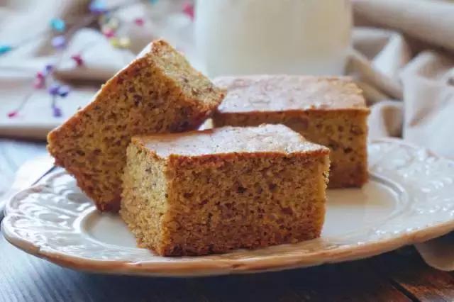 浓香的红枣糕，口感绵甜，小孩子和老人都很适合吃