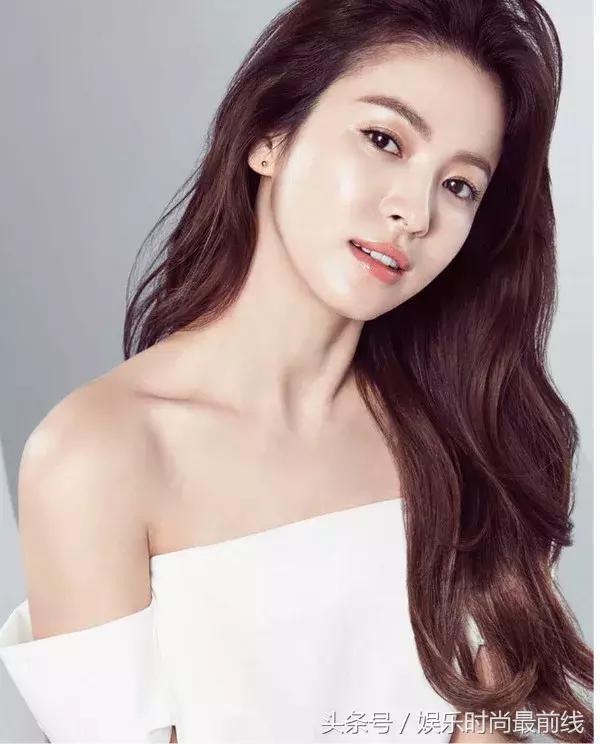 今年最流行的黄皮显白的染发颜色,黄皮显白发色hellobubble