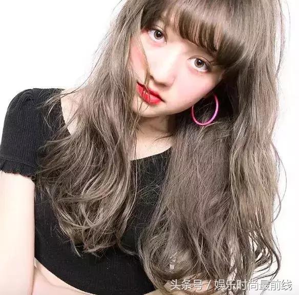 今年最流行的黄皮显白的染发颜色,黄皮显白发色hellobubble