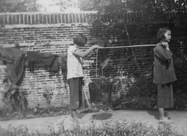 江阳现实版,我是江小白白酒图片