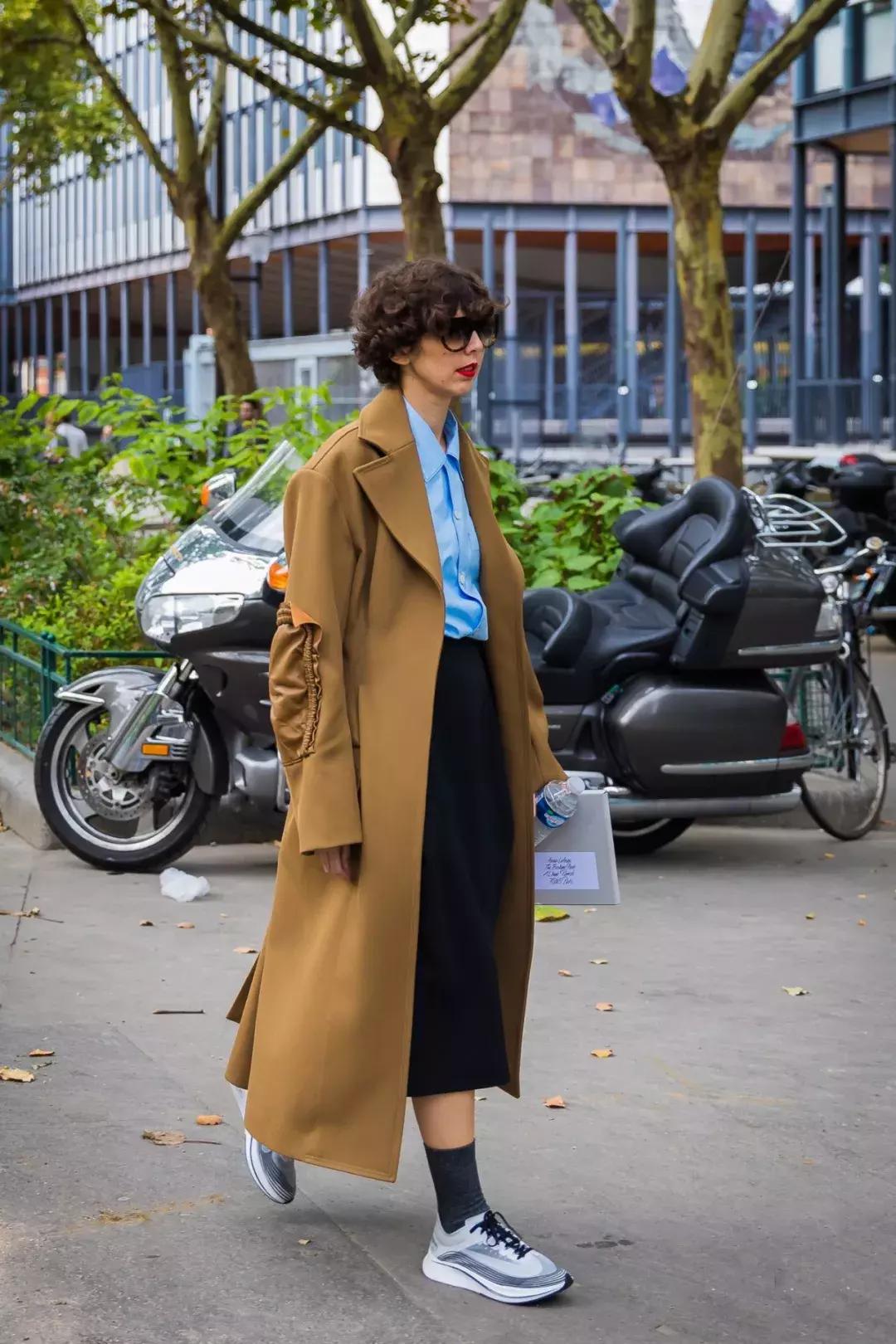 秋冬款的各式大衣教你应该怎样穿,呢子大衣到底怎么穿好看