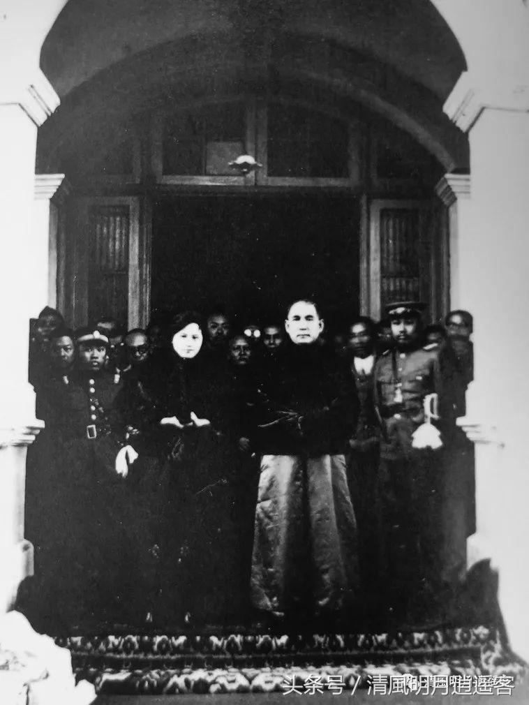 30张老照片，讲述孙中山与宋庆龄的绝美一世情缘