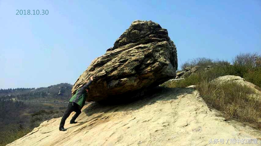 伴朝阳，屹立山顶；迎清风，临海听涛——在大自然中修正自我！