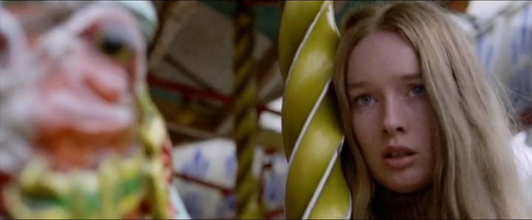 老师与学生的不伦恋，居然隐藏着一起香艳*案惨**