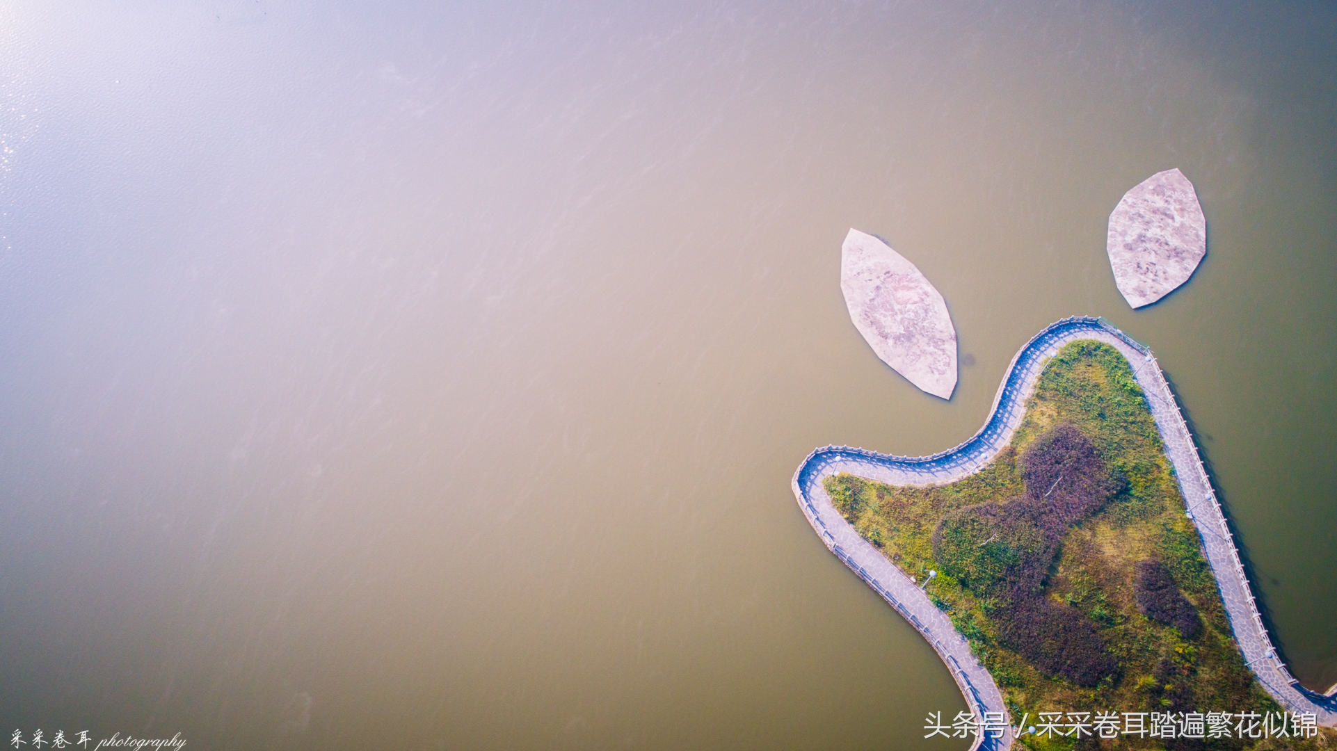 瑞丽最值得去的地方,瑞丽网红打卡地弄莫湖