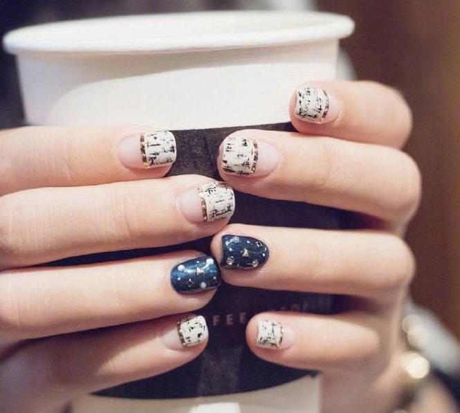 秋冬气质美甲显白法式,美甲调色秋冬短款美甲