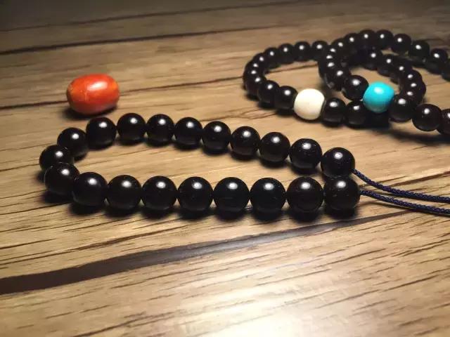 十二生肖适合什么手串,十二生肖适合的手串