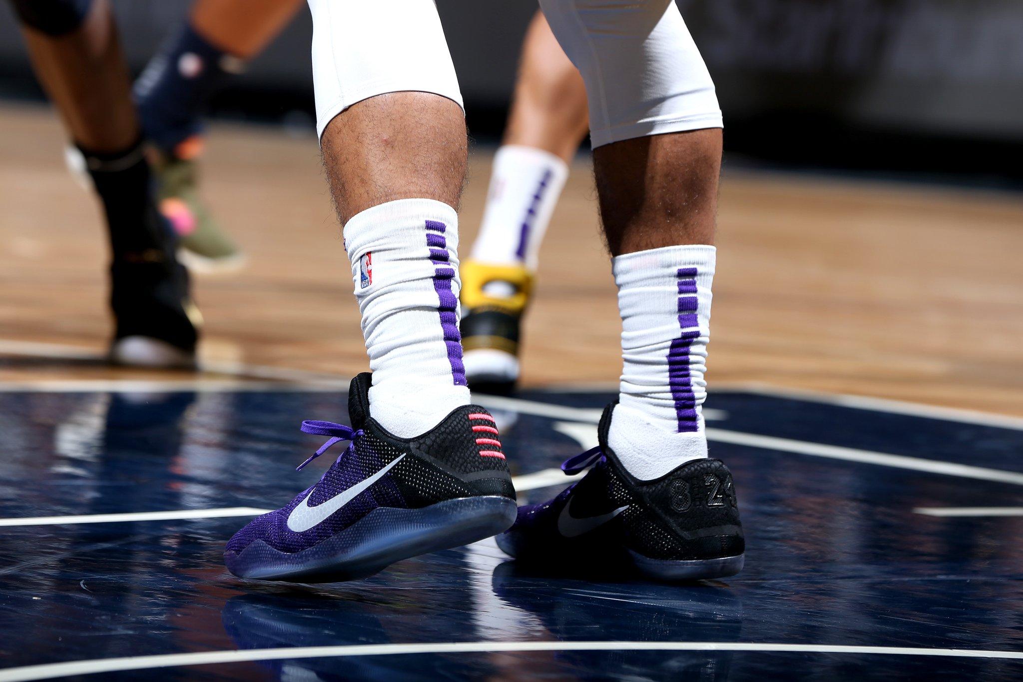 汤神回归穿的篮球鞋,汤神签约安踏前穿什么鞋