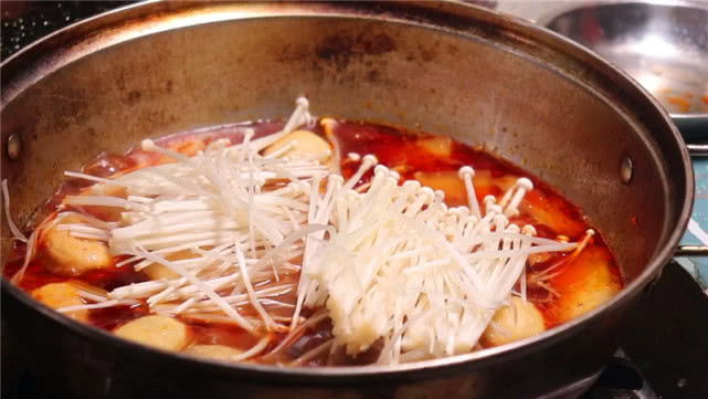 一元小火锅咋做,简单小火锅要什么材料