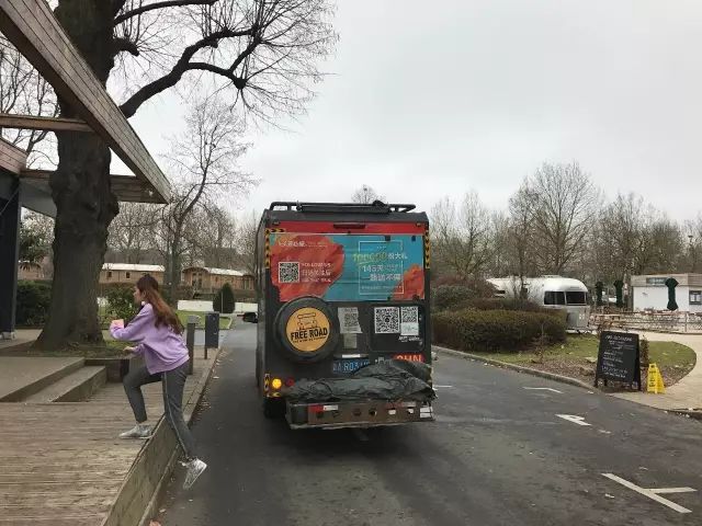 从中国开车来巴黎,从中国开车到欧洲